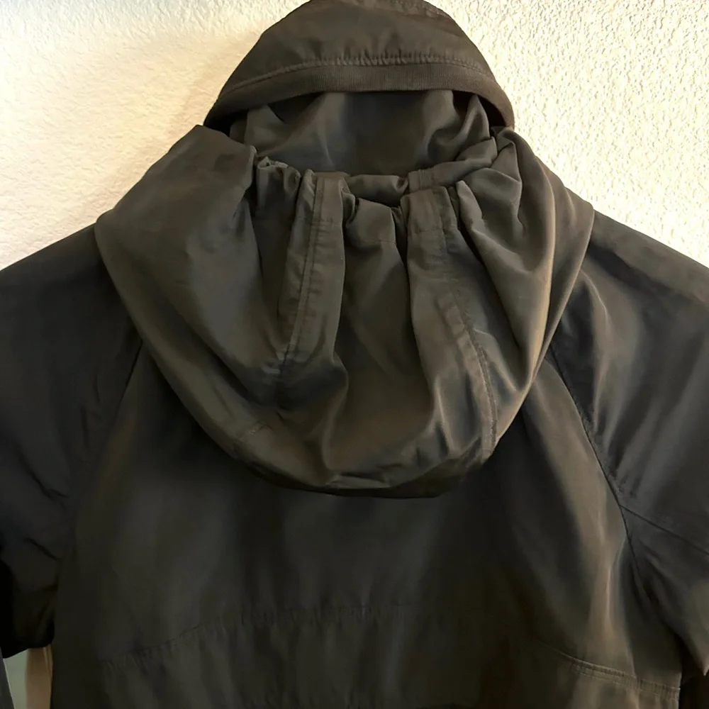 Athleta Women's Black Ski Jacket - Picture 10 of 12